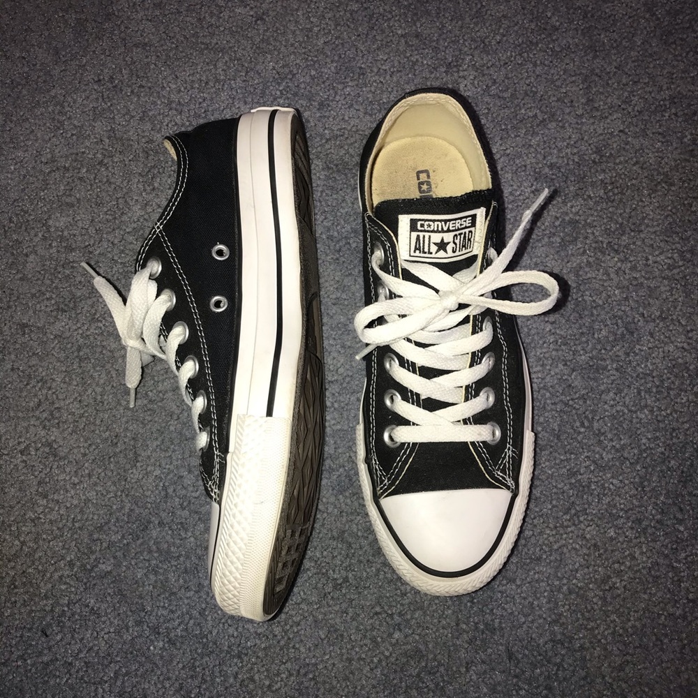 Low top Converse